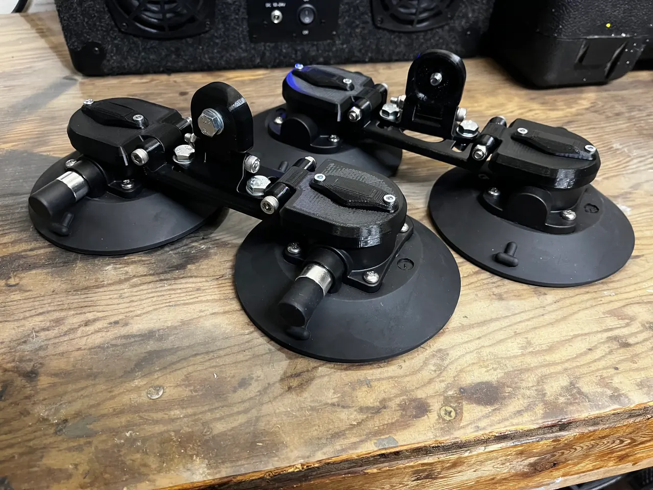 The mounts assembled